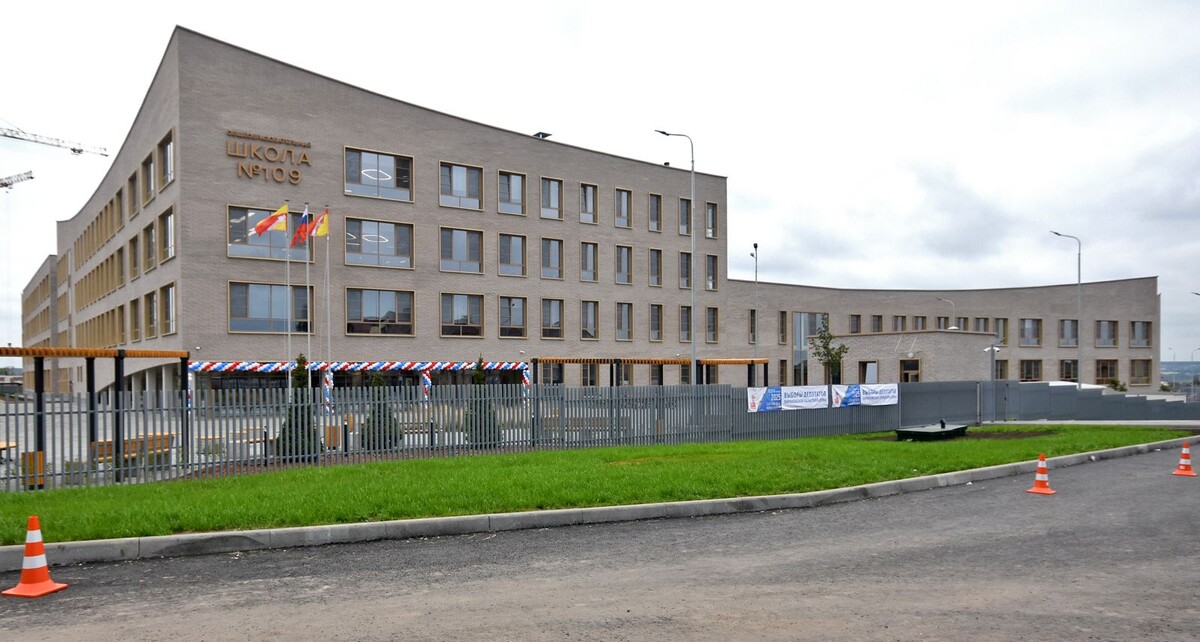 Здание новой школы напоминает открытую книгу  📷
