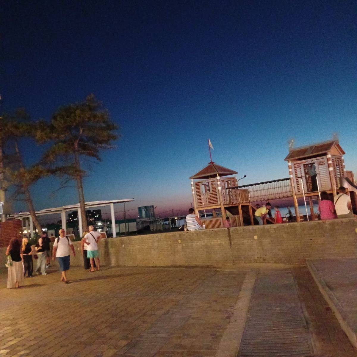 Спешим на встречу к внуку