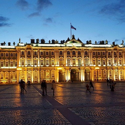 Дворцовая площадь 