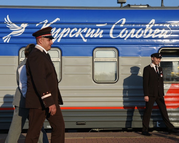     «Курский соловей» прибыл в Москву после десятилетнего перерыва