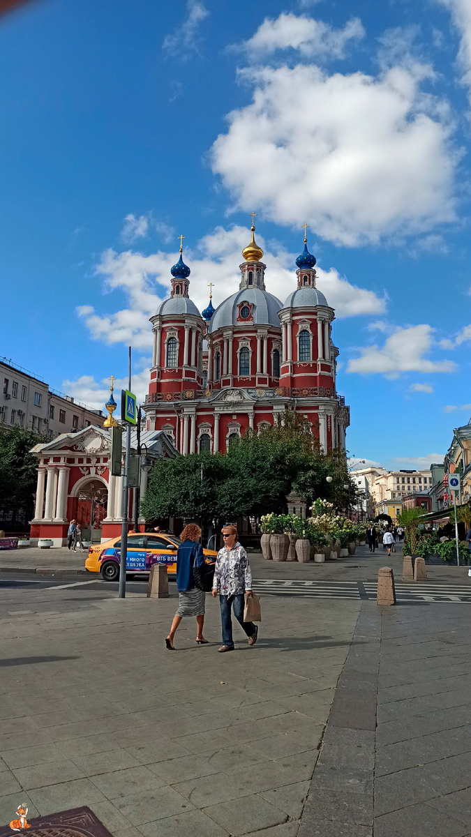 Храм Климента Папы Римского около метро Новокузнецкая