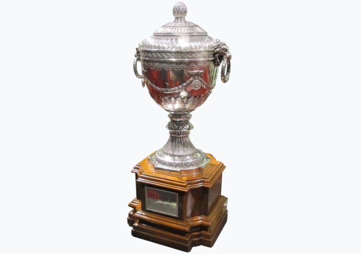 Международный официальный футбольный турнир для клубов юго-западных европейских стран, одно из первых европейских клубных соревнований. Основан футбольными федерациями Франции, Италии, Испании и Португалии. FIFA и UEFA подтвердили официальный статус Латинского кубка.