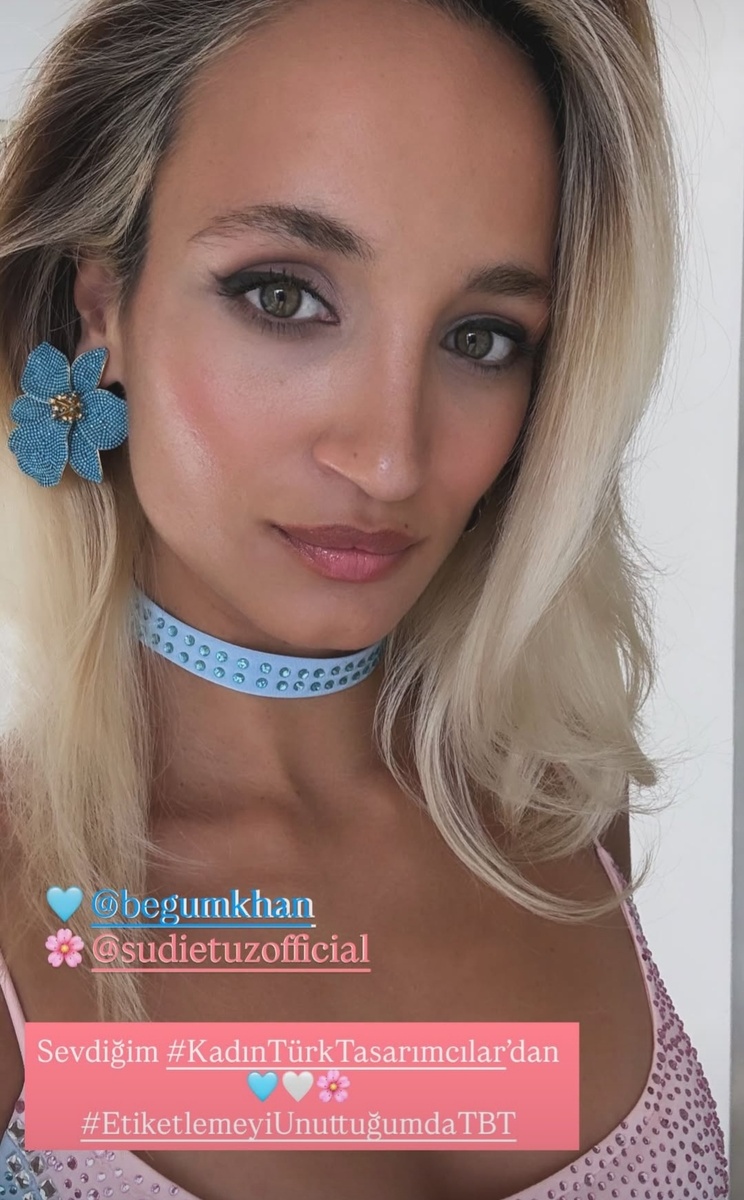 Фото из личного аккаунта инстаграм Мелис.