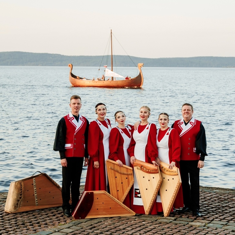    Ансамбль "Кантеле". Фото: Игорь Герасименко