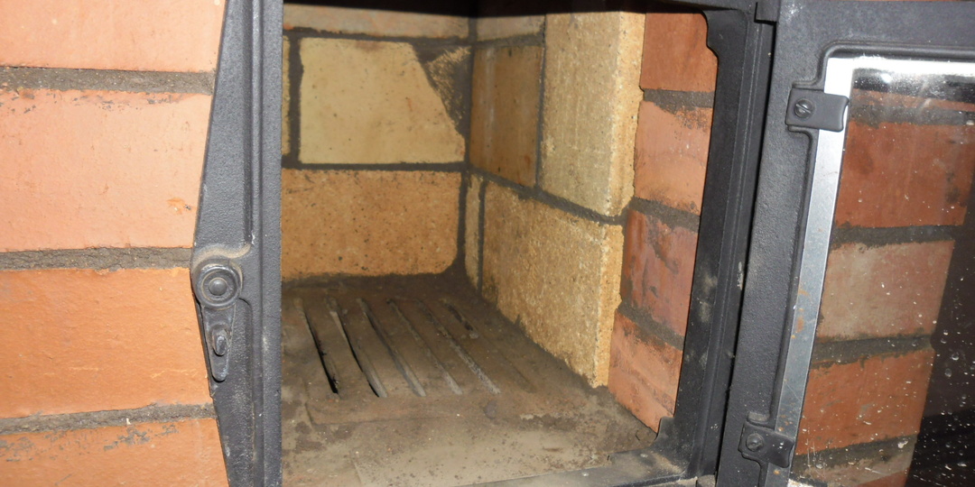 Как растопить печь без дыма: хитрости печников, которые реально работают