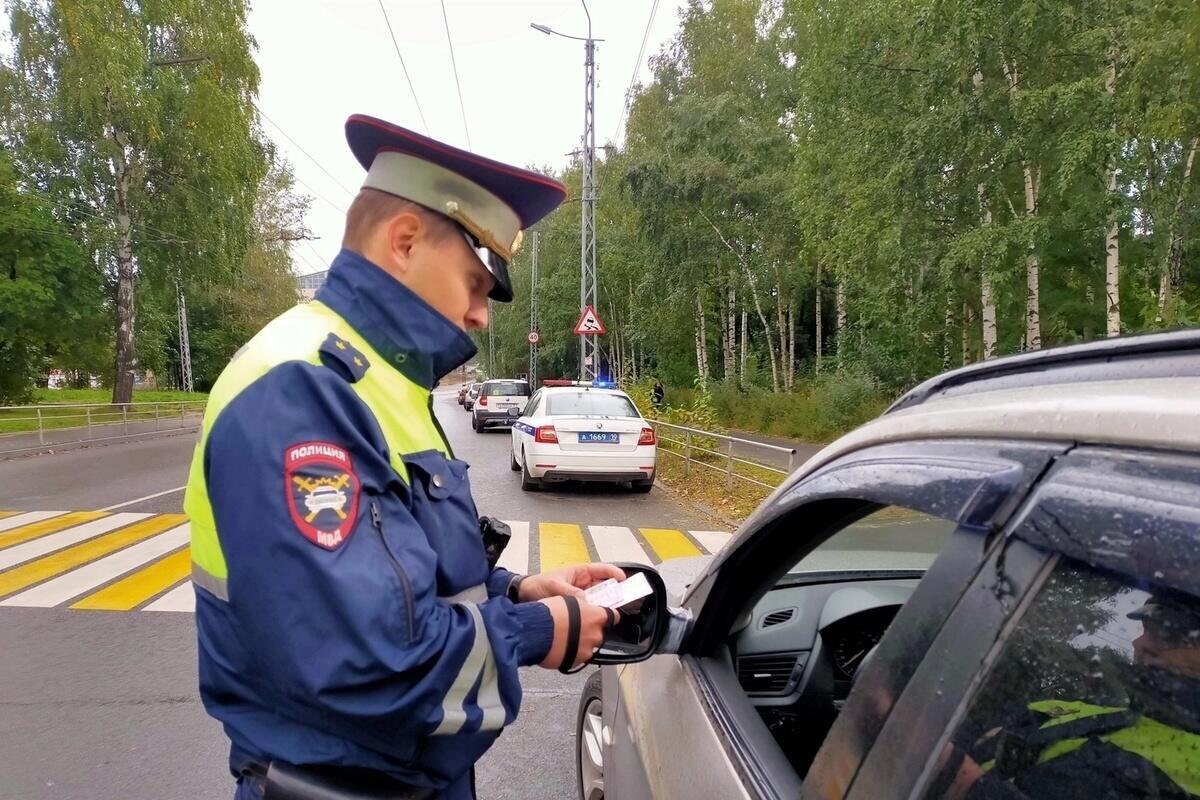 Фото заимствовано - https://karel.mk.ru/social/2024/06/13/kontrol-voditelskoy-trezvosti-ustroyat-na-dorogakh-petrozavodska-v-pyatnicu.html