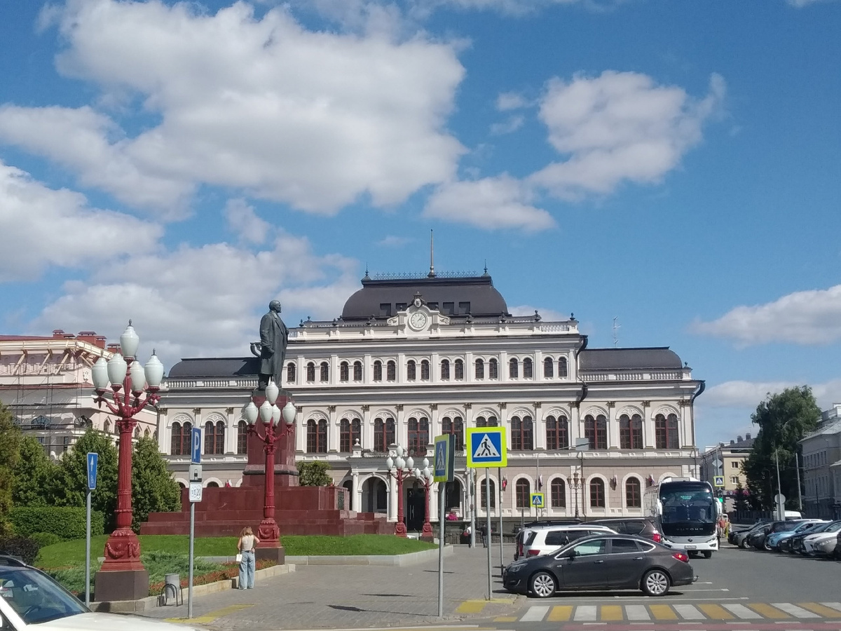 Площадь Свободы - Казань (личное фото)