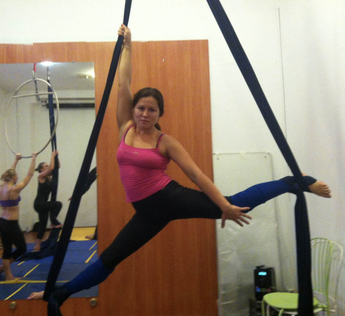 2013 Упасть же - это перелом или вывих, так как руки-то отпустить при таких перспективах? Тогда мне это было еще совсем не понятно.