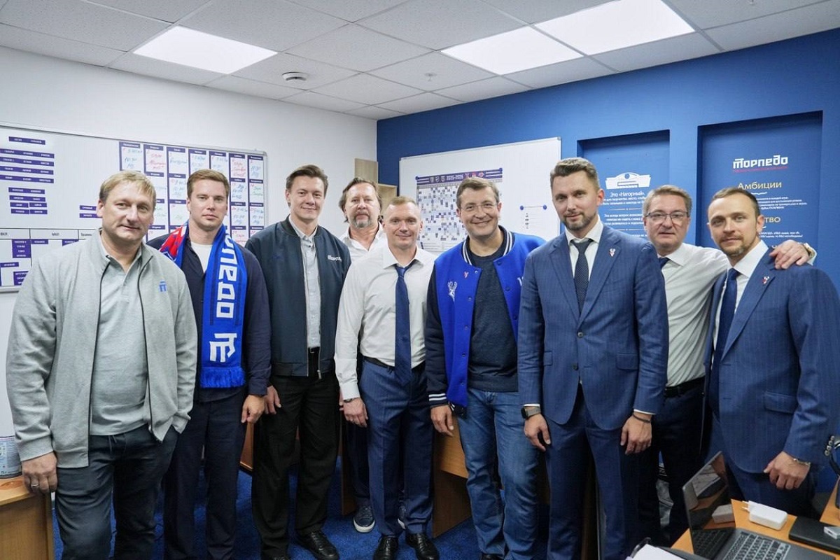    Глеб Никитин лично встретился с руководством и тренерским штабом «Торпедо»