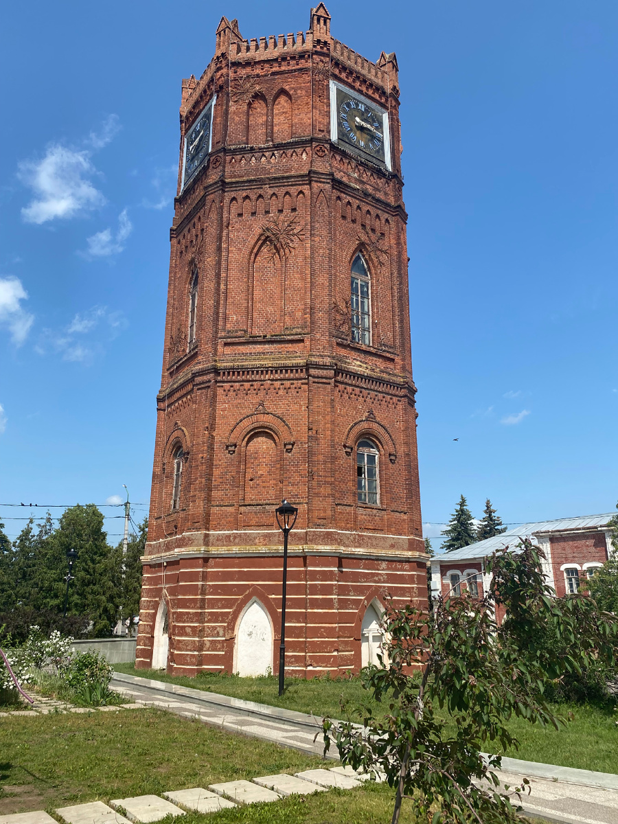 Здесь фото мое