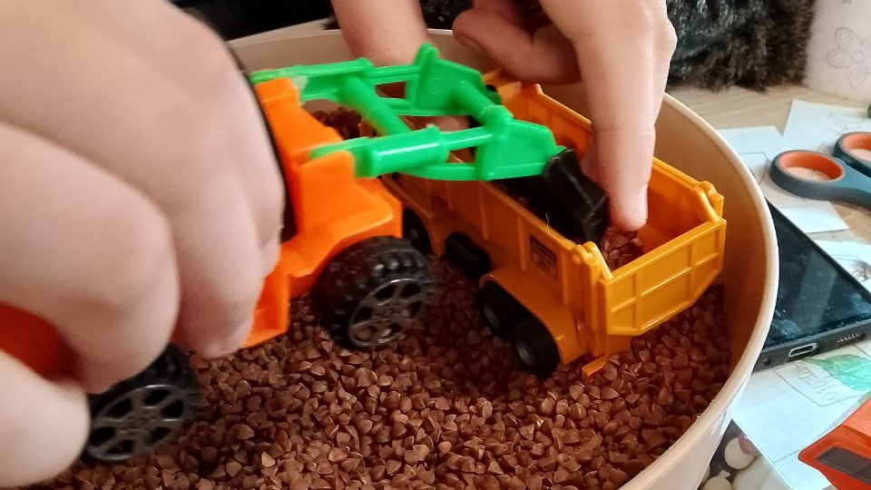 Рассказываю, как уроки проходят