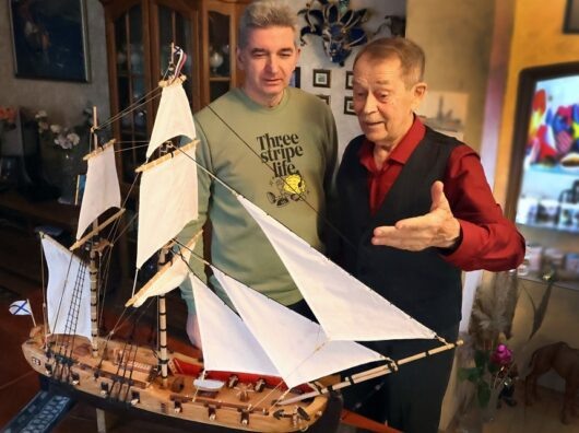    уменьшенная копия корабля "Таганрог" Азовской флотилии // фото: taganrogprav.ru, Анатолий Ивашов