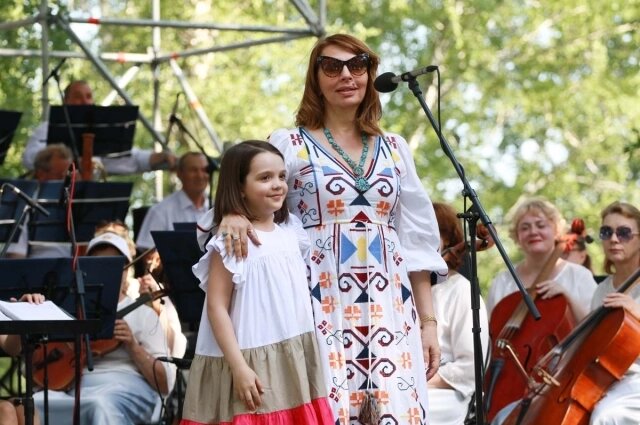    Екатерина Рождественская старается приезжать на Алтай вместе со своей семьей. Фото: АиФ/ Виктор Крутов