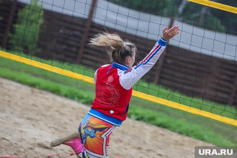    В соревнованиях примут участие 16 команд юношей и девушек 11–13 лет