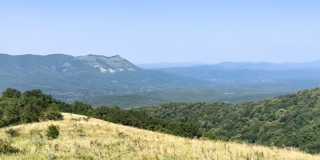 Авторская экскурсия по Шапсугской аномальной зоне. Часть 2: домик художника, гора Топчиноватая, Звезда