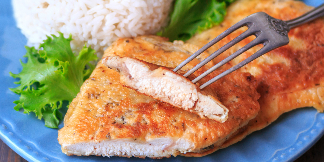 Сделайте один раз – и будете жарить курицу в этом кляре постоянно