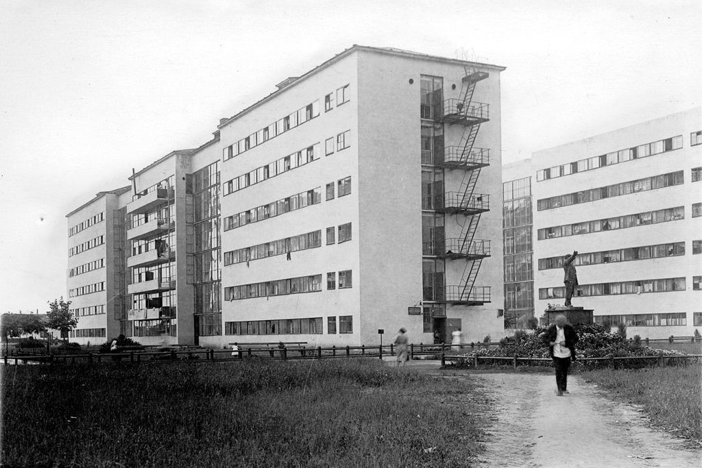 Студенческие общежития МВТУ в Анненгофской роще, 1934 год. Фото: pastvu.com
