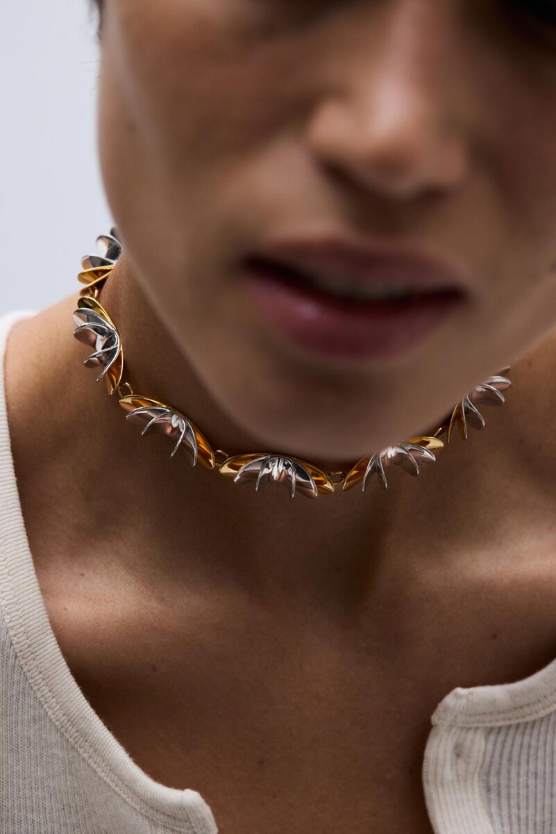    российский бренд украшений август