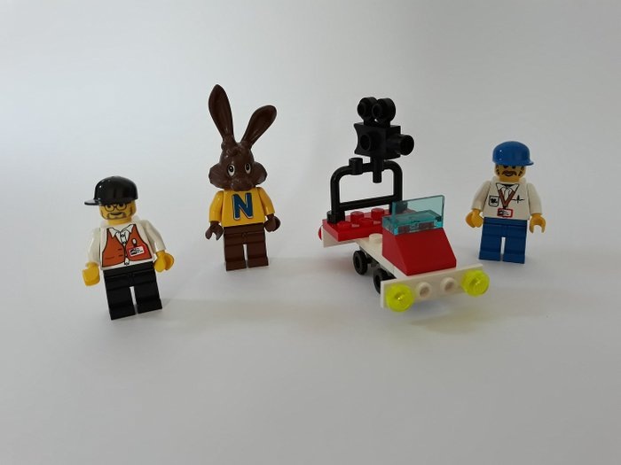 Набор 4049 - Съемочная площадка с Квики (2001 год)