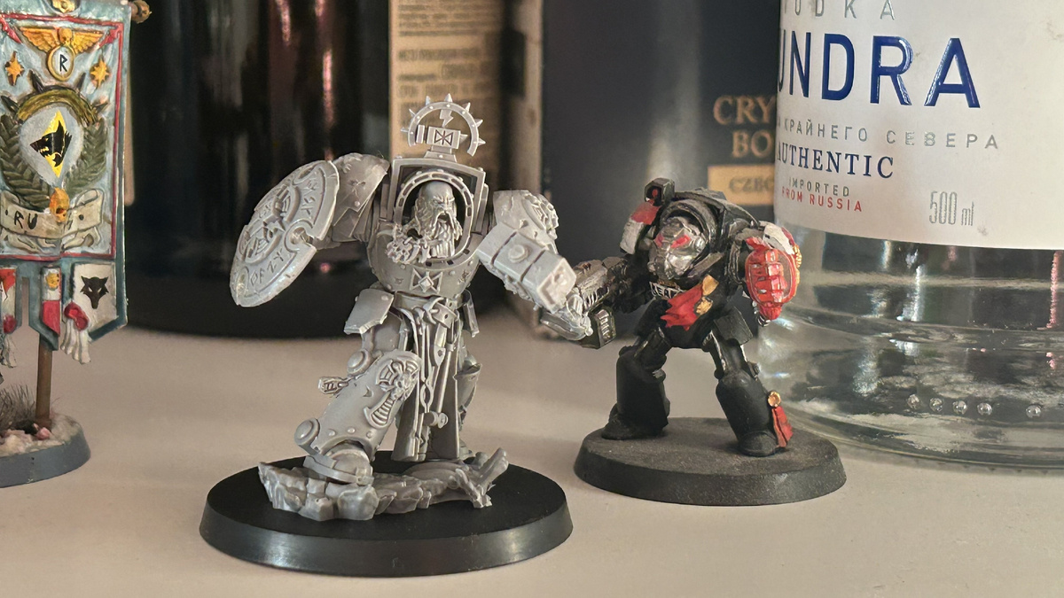 Давай за вас, давай за нас и за десант и за спецназ.