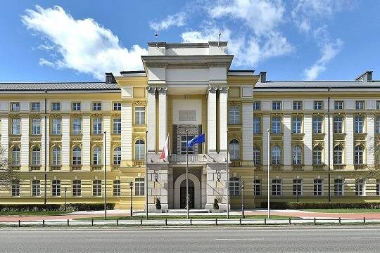    Из-за ситуации с беспилотниками Польша может активировать одну из статей Устава НАТО