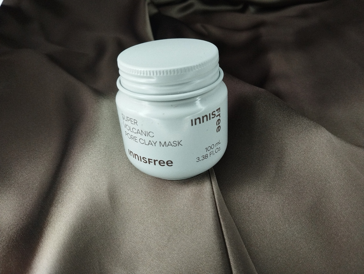 Innisfree Super Volcanic Pore Clay Mask-1300 руб. 