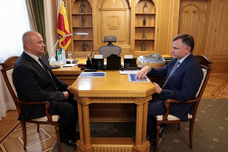    Юрий Слюсарь Редакция Газеты