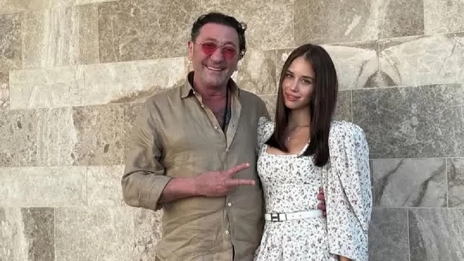     Источник здесь и далее: соцсети