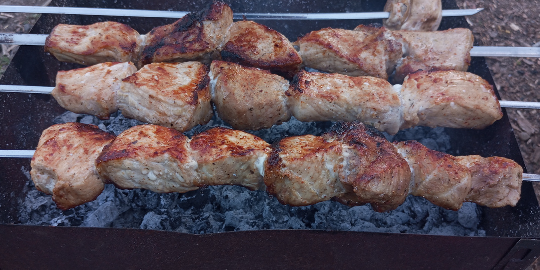 Секретный ингредиент для мягкого шашлыка за час: забудь майонез и кефир!