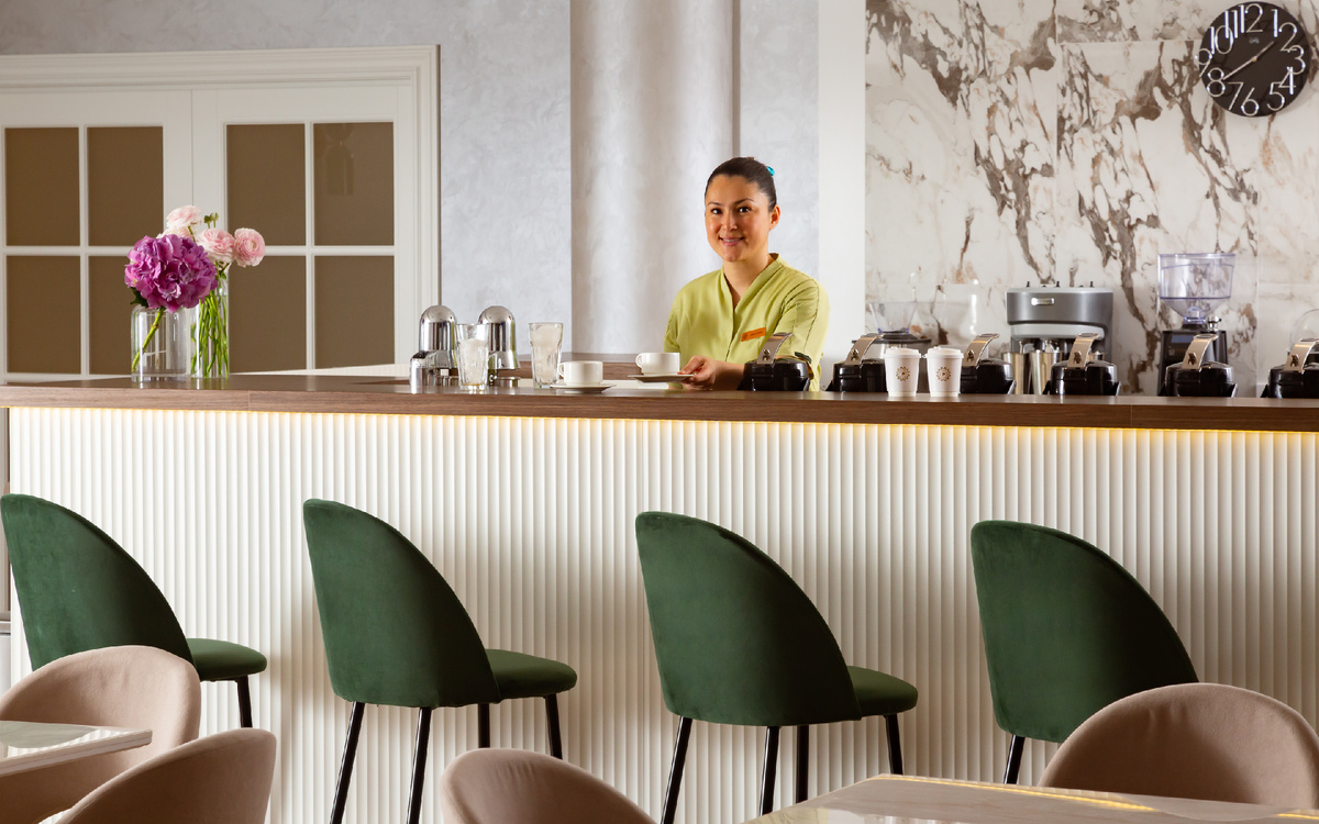 на фото:и фитобар санатория "Плаза СПА" г.Кисловодск