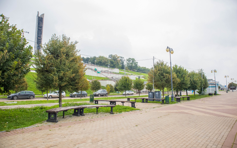    Ижевчане против новой многоэтажки, несправедливые списание денег за проезд и многомесячная запись к терапевту: что обсуждают жители Ижевска в соцсетях 10 сентября