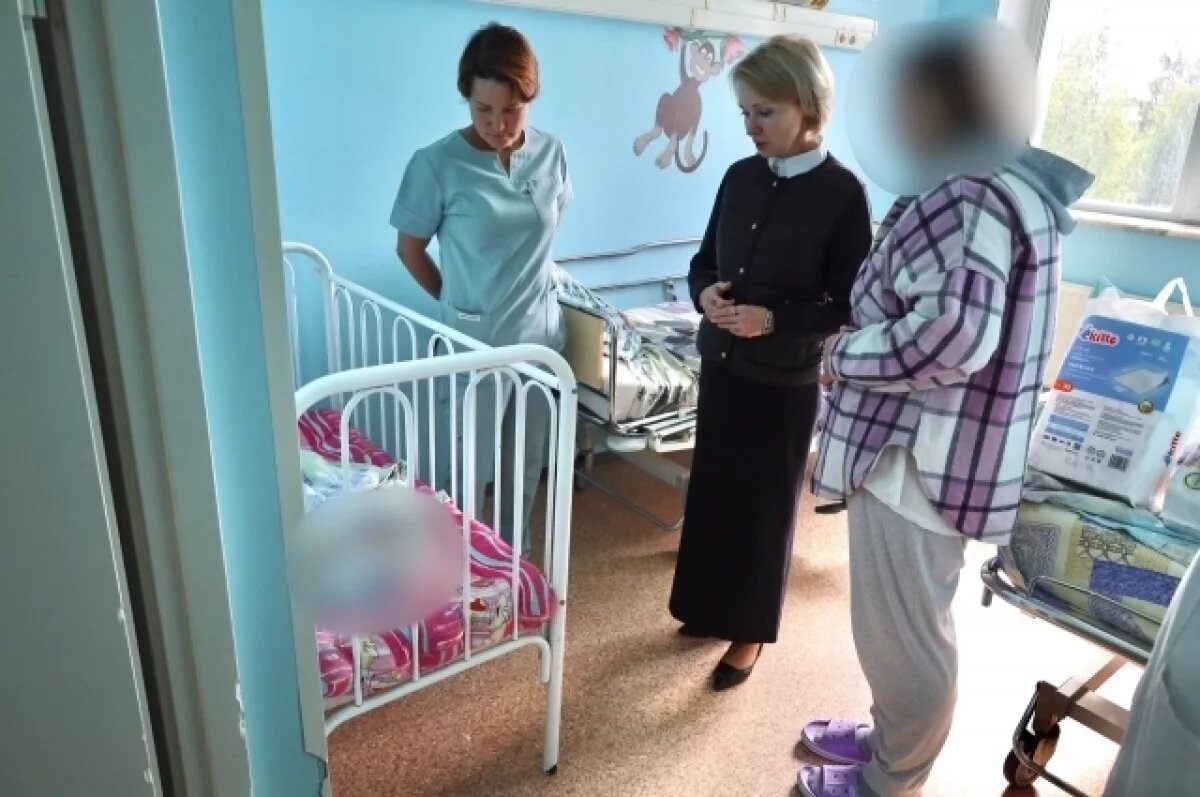    Детский омбудсмен навестила пострадавшего малыша в больнице.