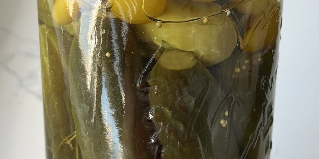 «ТАКИЕ ОГУРЦЫ НЕ КУПИШЬ В МАГАЗИНЕ»