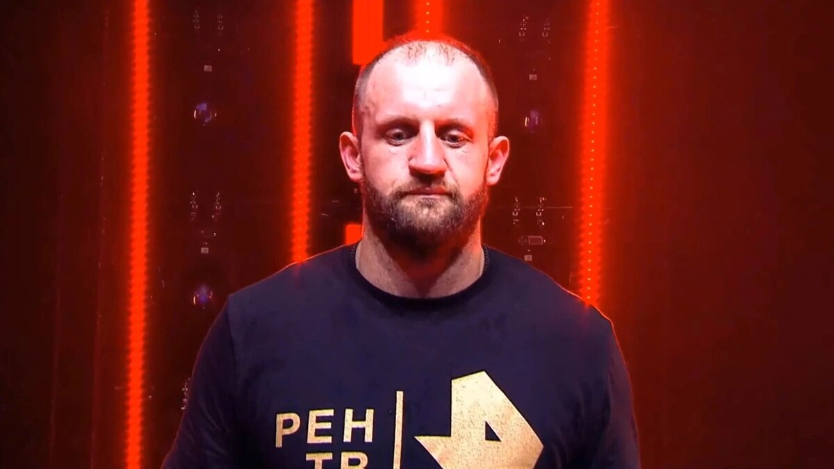    Кадр видео канала vksport.vkvideo.ru/video-219380652_456239281?t=3m40s&ref_domain=yastatic.net