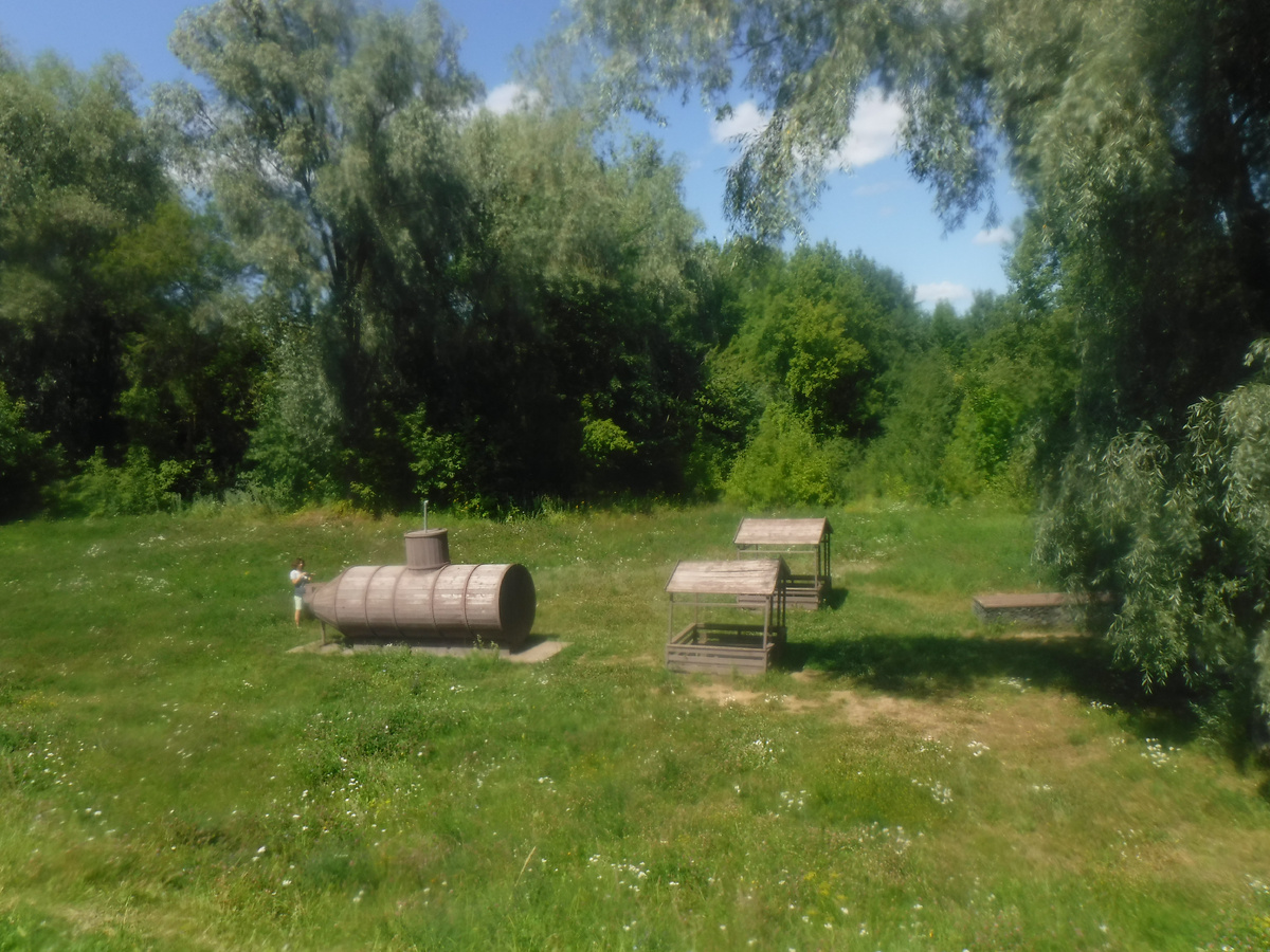 Игрушечная подводная лодка