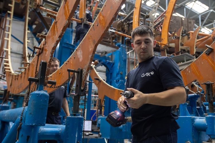    С начала сентября в целях безопасности мобильный интернет полностью отключили возле Казанского авиационного завода, на улице Петра Витера и в окрестностях.   
Фото: «БИЗНЕС Online»