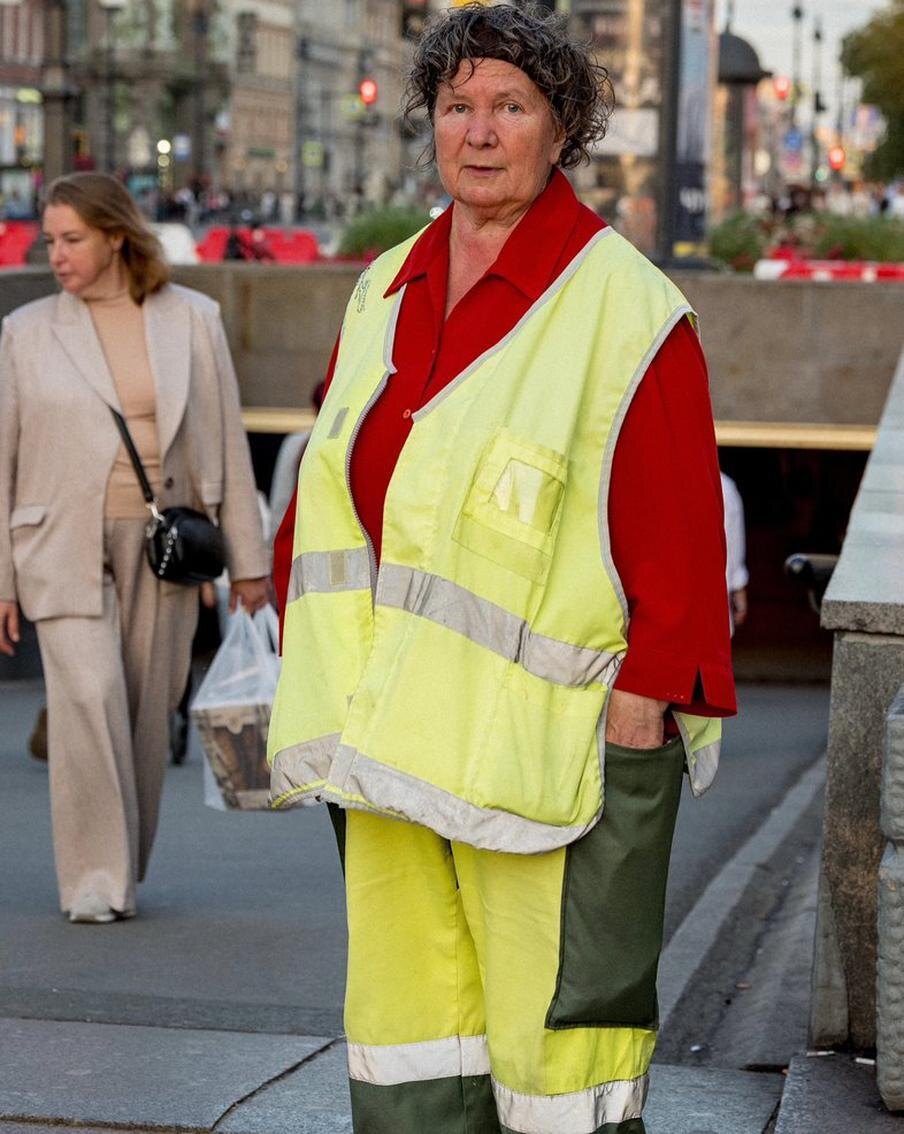 Женщина просто всю жизнь делает свою работу @Рафкат Шакиров