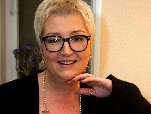 Татьяна Устинова - российский писатель-прозаик, автор детективных романов, сценаристка, переводчица и телеведущая. Фото взято из открытых источников, для иллюстрации