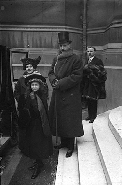 Великий князь Павел Александрович с супругой и дочерью Ириной. Фото из интернета