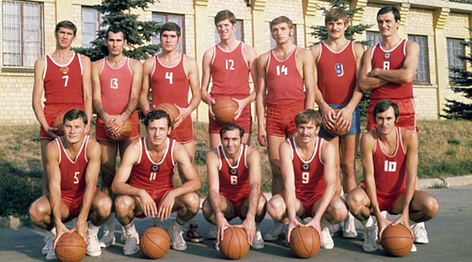 3 секунды, вошедшие в историю. 53 года назад сборная СССР по баскетболу одержала легендарную победу над американцами