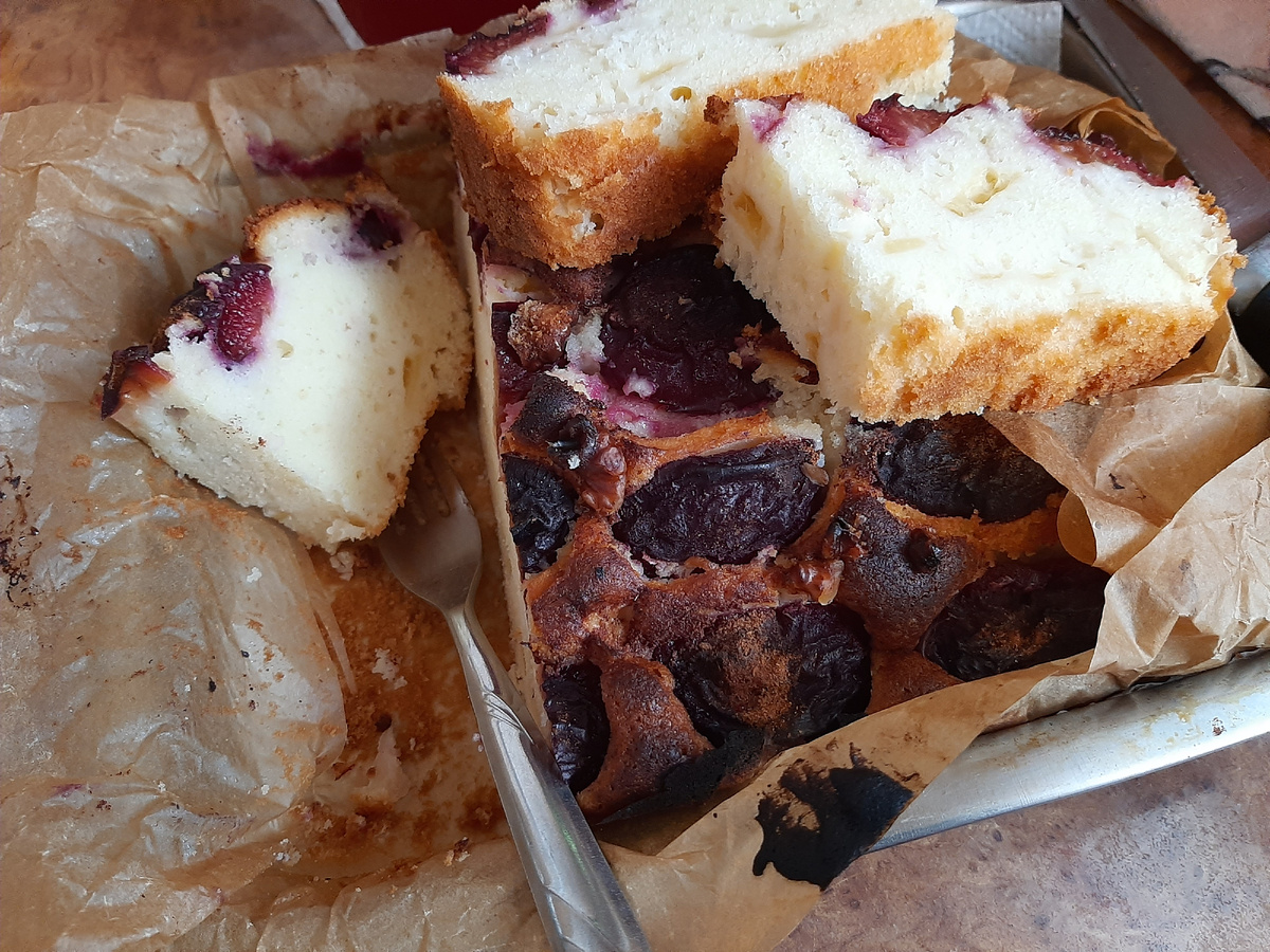 Брутальная версия. Как сложно оторваться от вкусностей. Слаб человек, ох, слаб!