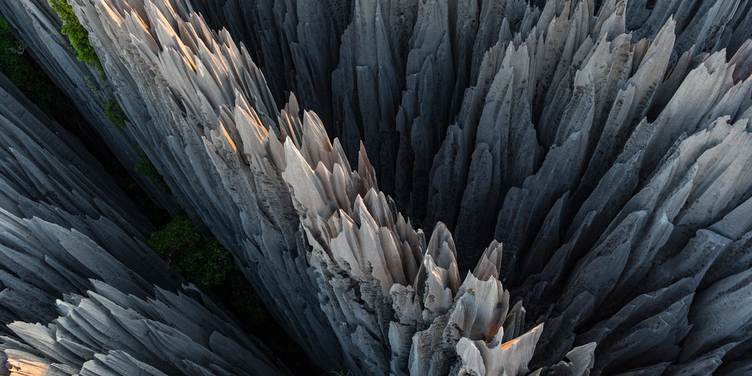 Лес каменных лезвий на Мадагаскаре — Цинги-де-Бемараха