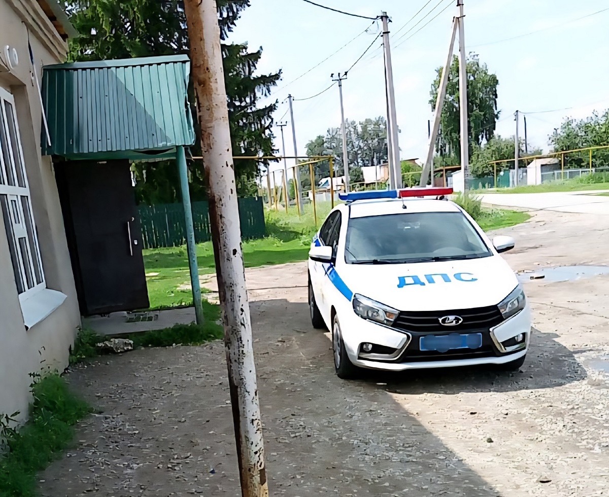    Первое движение при остановке ГИБДД может стоить вам прав: что нельзя делать