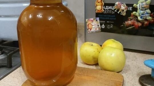 Домашний сок из яблок