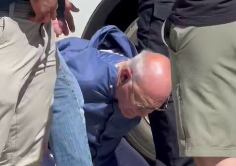     / Источник: Кадр из видео