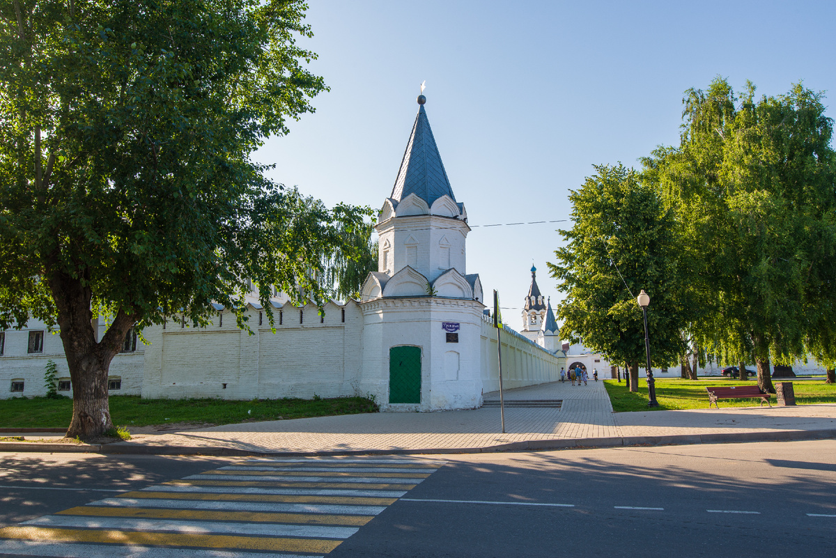 Троицкий монастырь