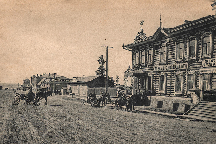    На фото: Ново-Николаевск. Николаевский проспект