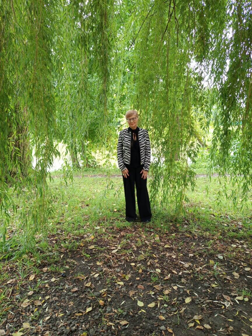 я же не толстая, да? 