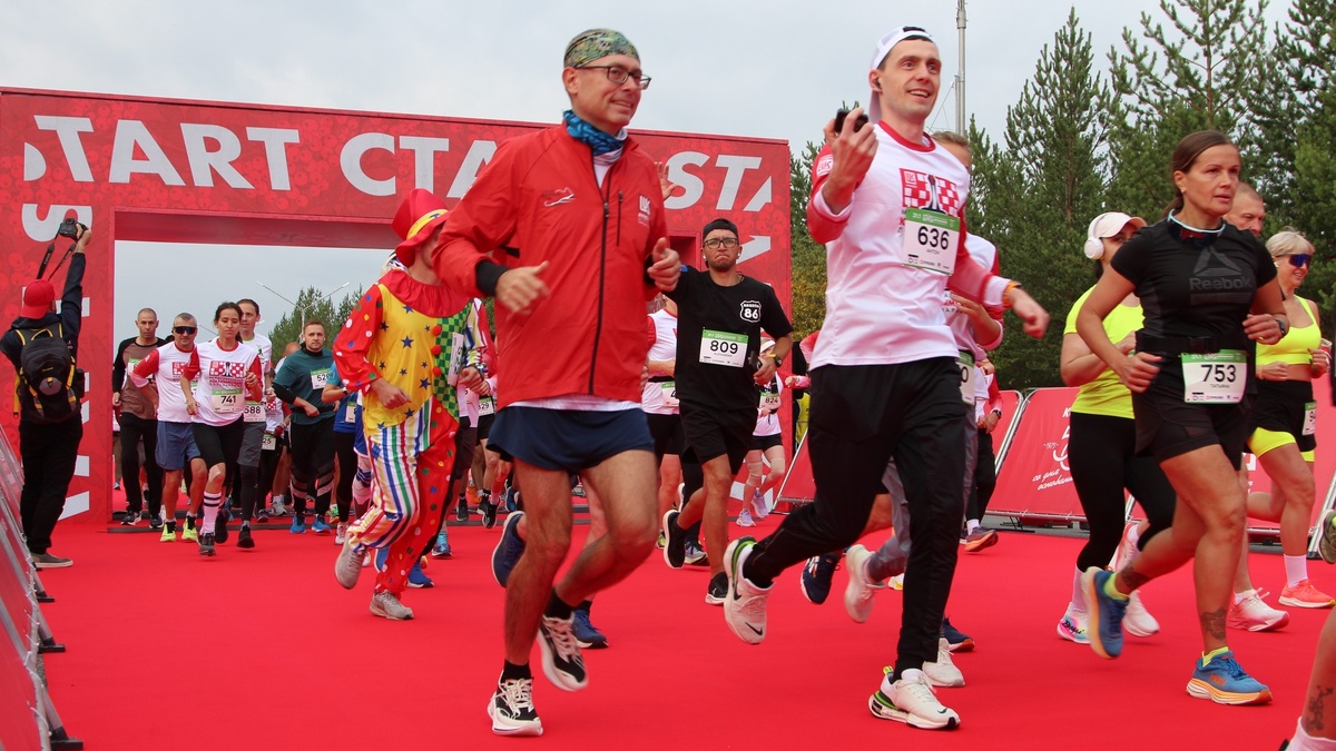    Международный когалымский полумарафон собрал более полутора тысяч легкоатлетов из 13 стран