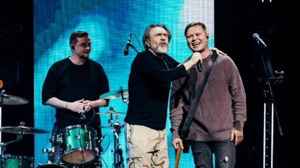    Сергей Шнуров и Женя Трофимов. Источник: muz-tv.ru